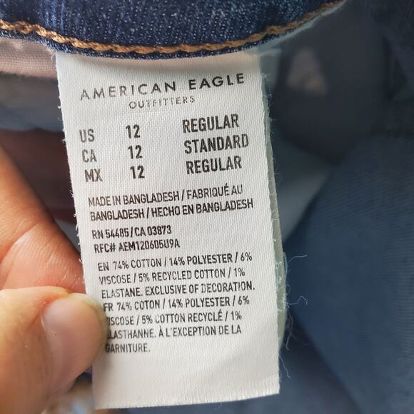 American Eagle Womens Medium Wash Mom Jean Size 12 - Picture 3 of 7